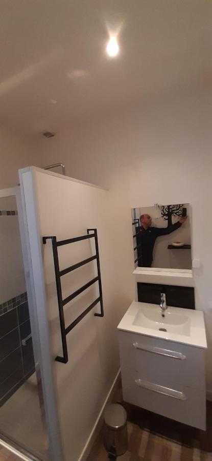 Chambre Tout Confort A L'Etage Conlie Ngoại thất bức ảnh